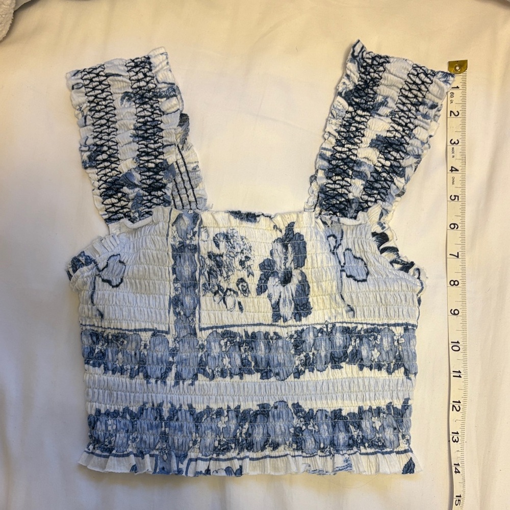 Urban Outfitters Blue and White Floral Crop Top